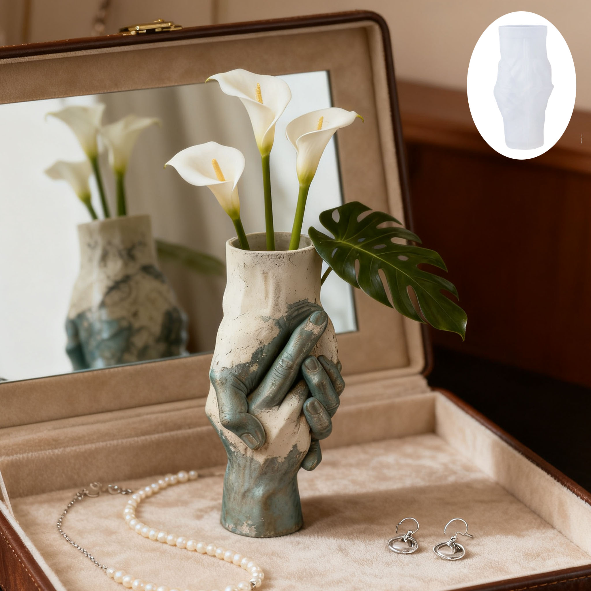 Artistic Hand-in-Hand Vase Sil - Art Craft Vase 리뷰 및 가격